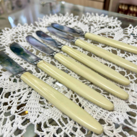 Ножи десертные (маленькие) 19,5см. з-д им.Кирова. Нерж сталь, карболит ручки. Трещины. Цена за 6шт. Картинка 4